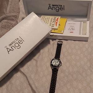 Invicta angel silicone watch good condition